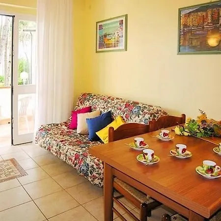 Azalea Апартаменти Бібіоне